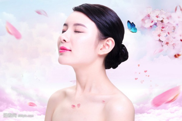All right, all right, the family is almost the same. I'm going back. Send me away quickly, or there may be another traffic jam later. Liu Miao said and commanded Zhao Yafei to take those bags and snacks and went out.